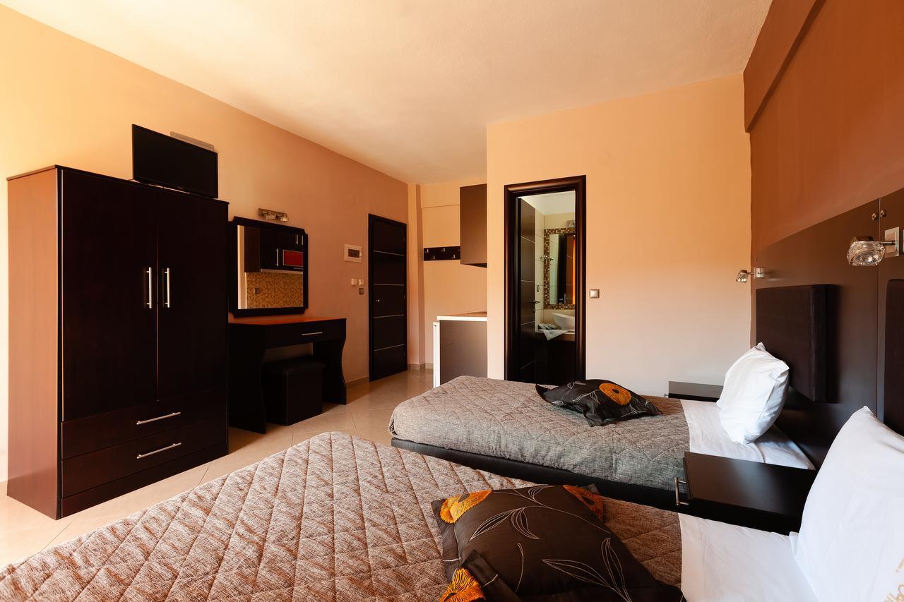 Anthodi Hotel Stavros  Buitenkant foto